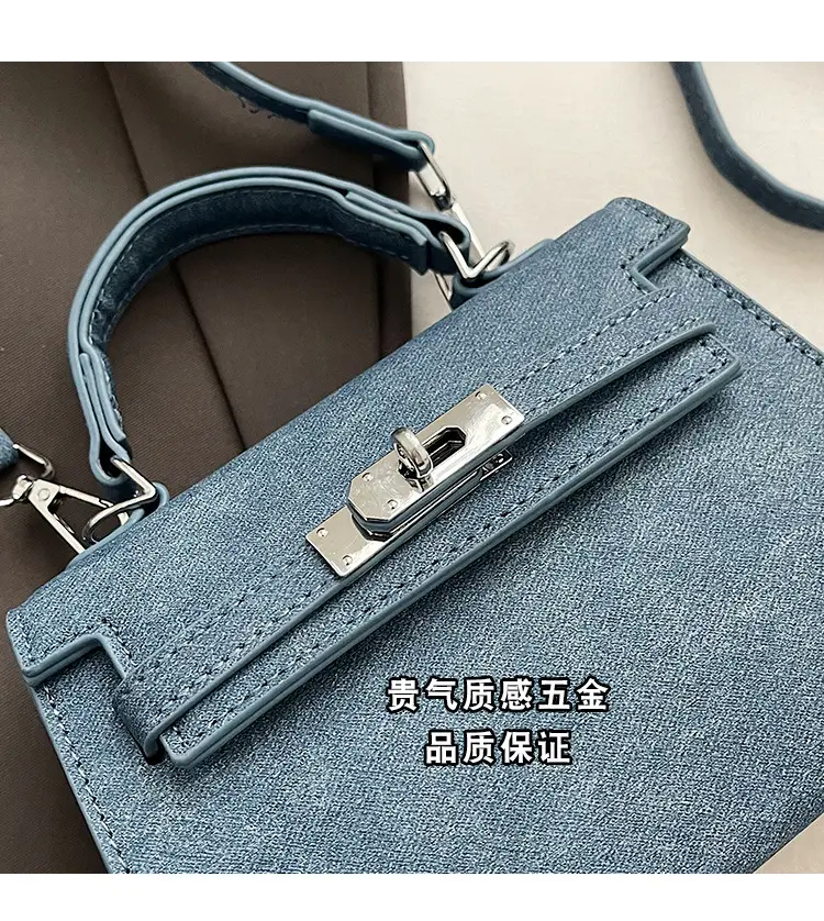 Vintage Grey Textured Kelly Shoulder Bag for Women 2026 — feature 3