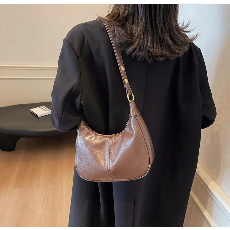 Brown Leather Crossbody Bag for Women 2026 — feature 14