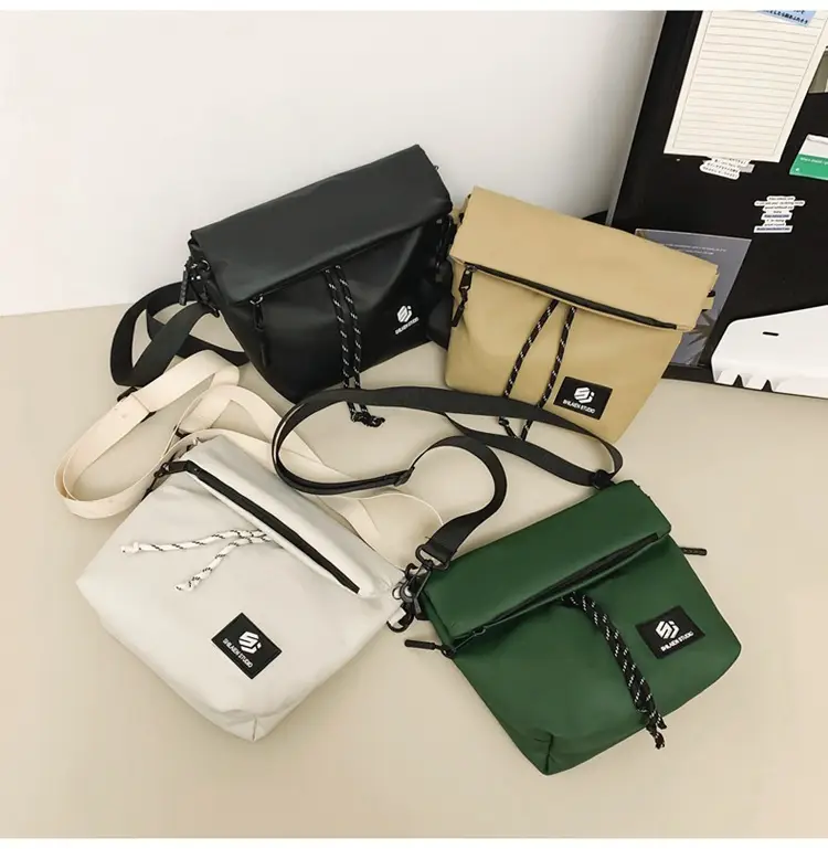 Black Crossbody Bag for Women Men Casual 2026 — feature 1