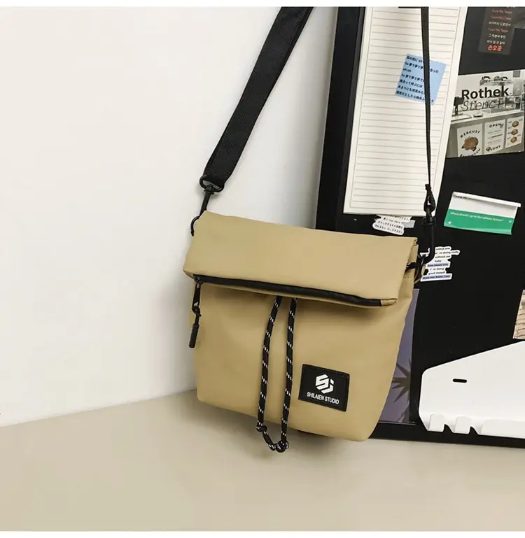 Black Crossbody Bag for Women Men Casual 2026 — feature 14