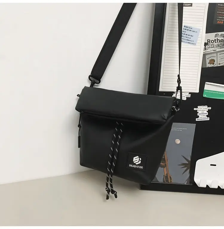 Black Crossbody Bag for Women Men Casual 2026 — feature 16