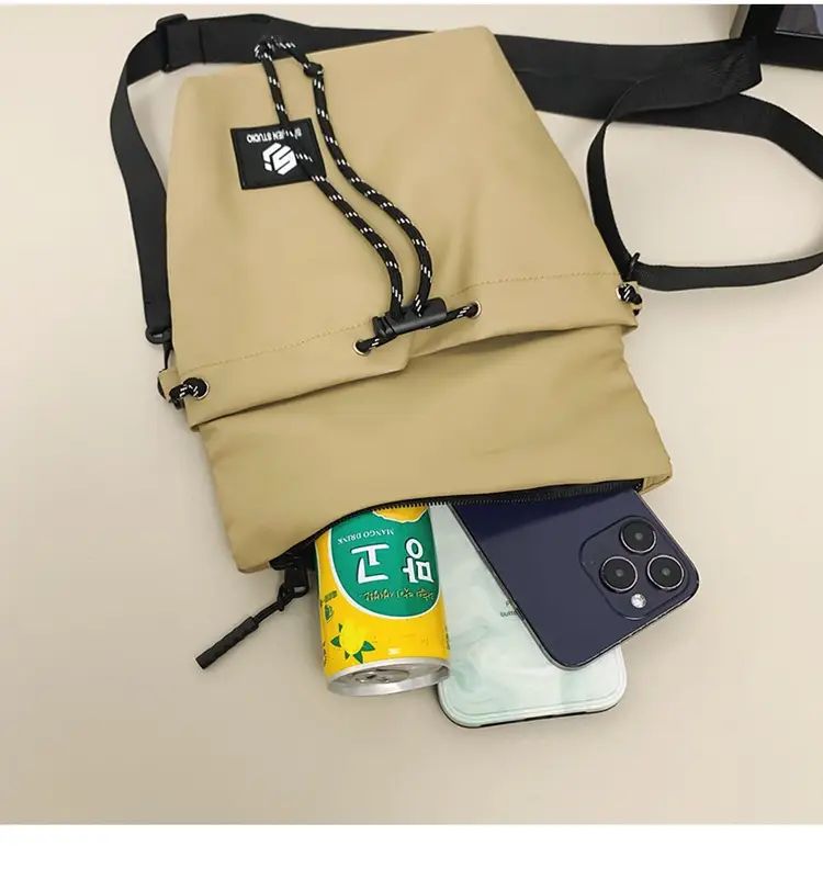 Black Crossbody Bag for Women Men Casual 2026 — feature 7