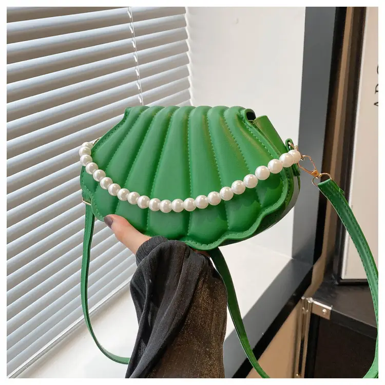 2024 Black Pearl Pearl Shell Shoulder Bag — feature 23