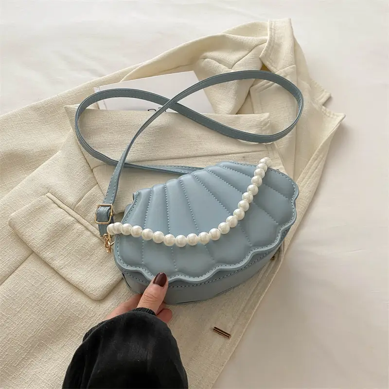 2024 Black Pearl Pearl Shell Shoulder Bag