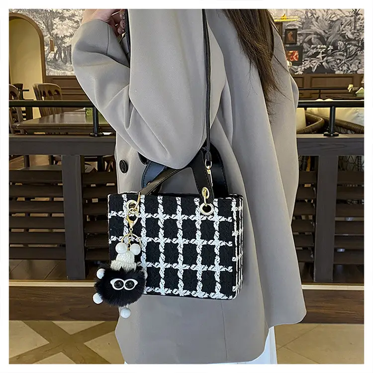 Women's Black White Checkered Daffy Shoulder Bag with Pearl Decor — feature 18