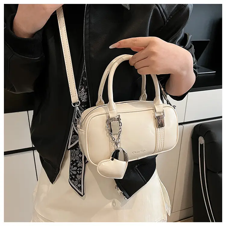 Korean Style Cream White Square Handbag 2025 Spring — feature 11