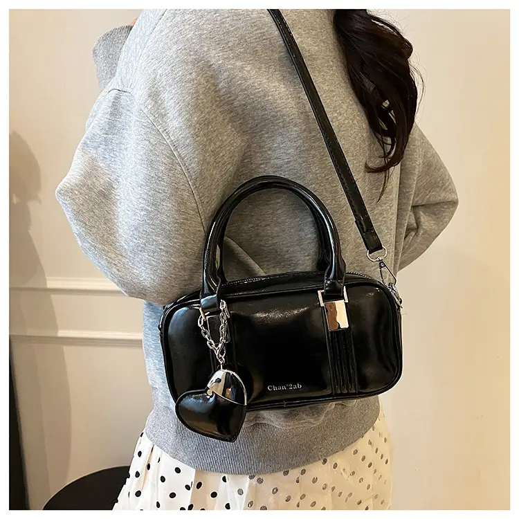 Korean Style Cream White Square Handbag 2025 Spring — feature 19