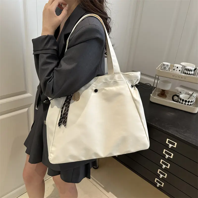 Large Capacity Olive Green Shoulder Tote Bag - Image 12