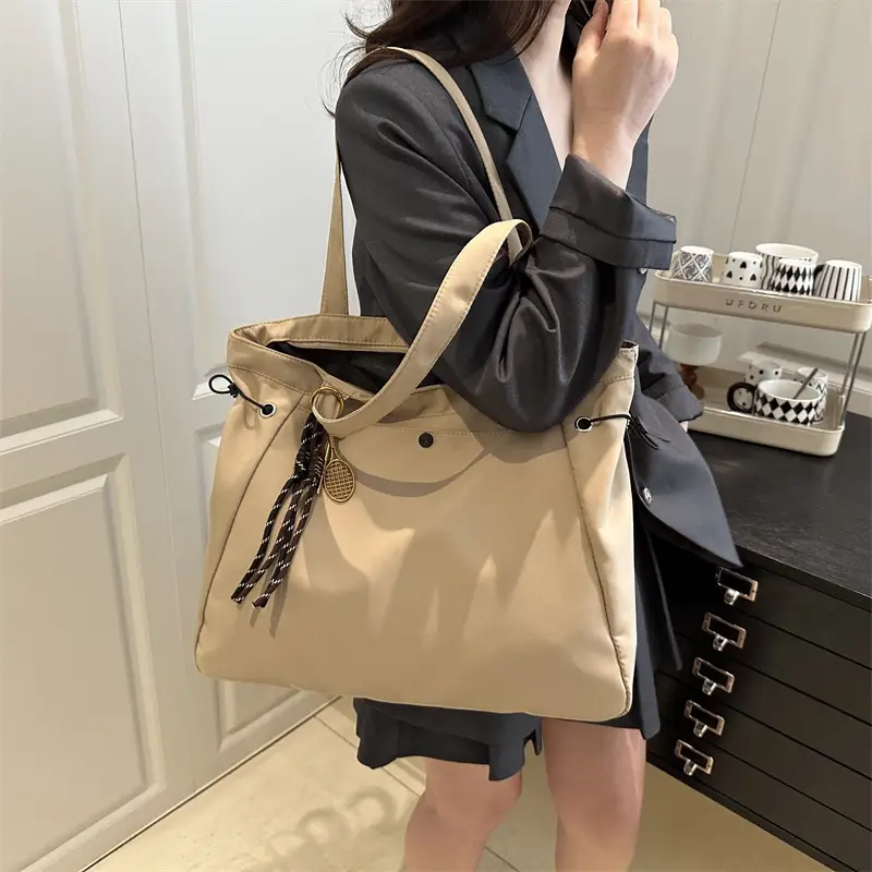 Large Capacity Olive Green Shoulder Tote Bag - Image 13