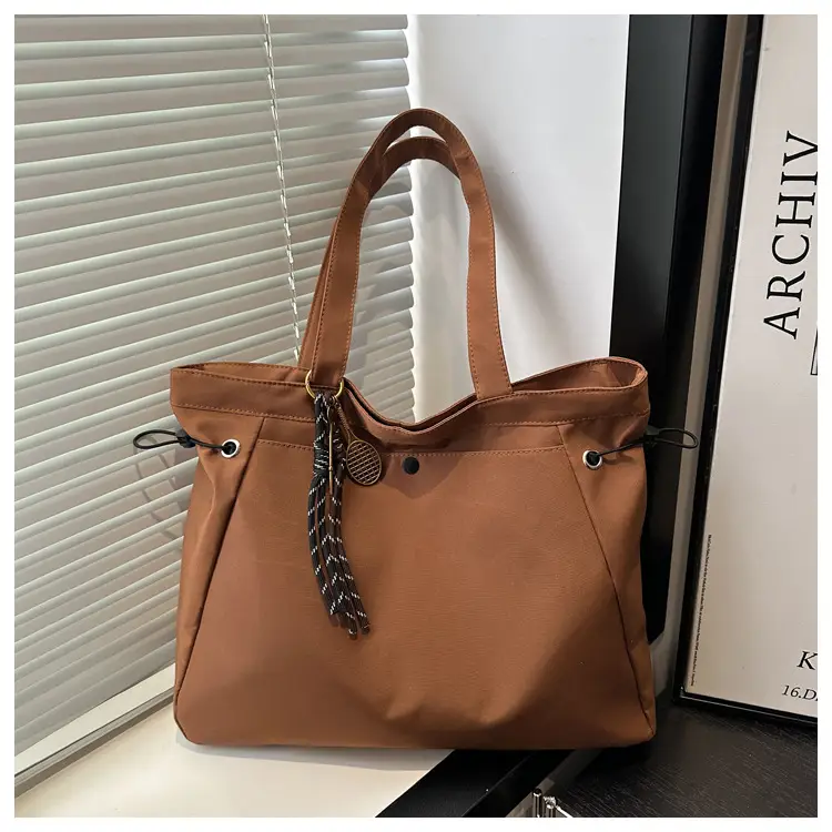 Large Capacity Olive Green Shoulder Tote Bag - Image 5