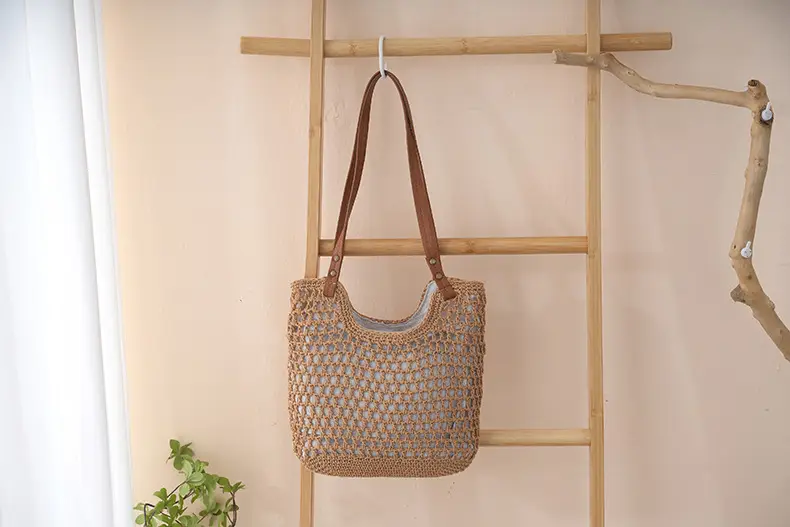 Women Straw Woven Shoulder Bags Set of 4 — feature 5