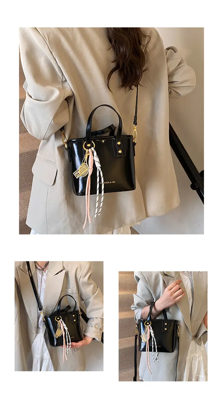 Women's White Leather Shoulder Bag with Gold Chain — feature 13