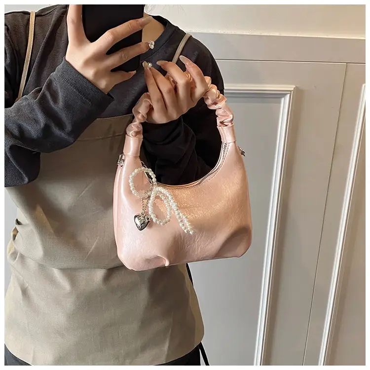 White Elastic Handle Shoulder Bag 2026 New Model — feature 13