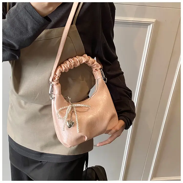 White Elastic Handle Shoulder Bag 2026 New Model — feature 15
