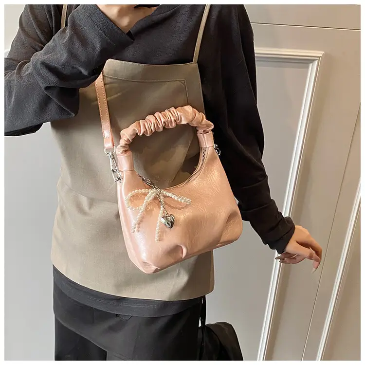 White Elastic Handle Shoulder Bag 2026 New Model — feature 16