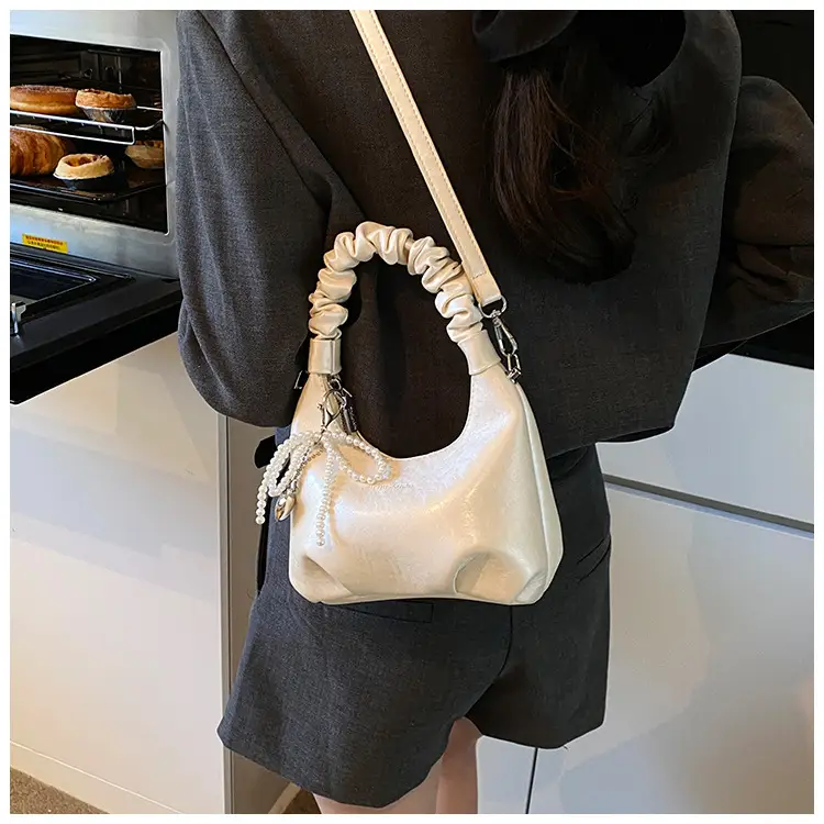 White Elastic Handle Shoulder Bag 2026 New Model — feature 26
