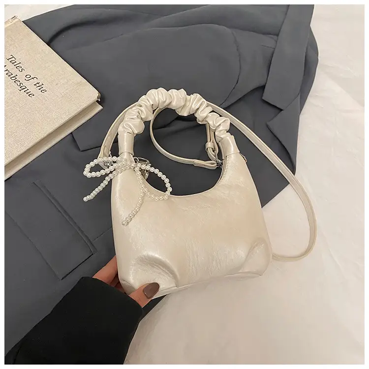 White Elastic Handle Shoulder Bag 2026 New Model — feature 47