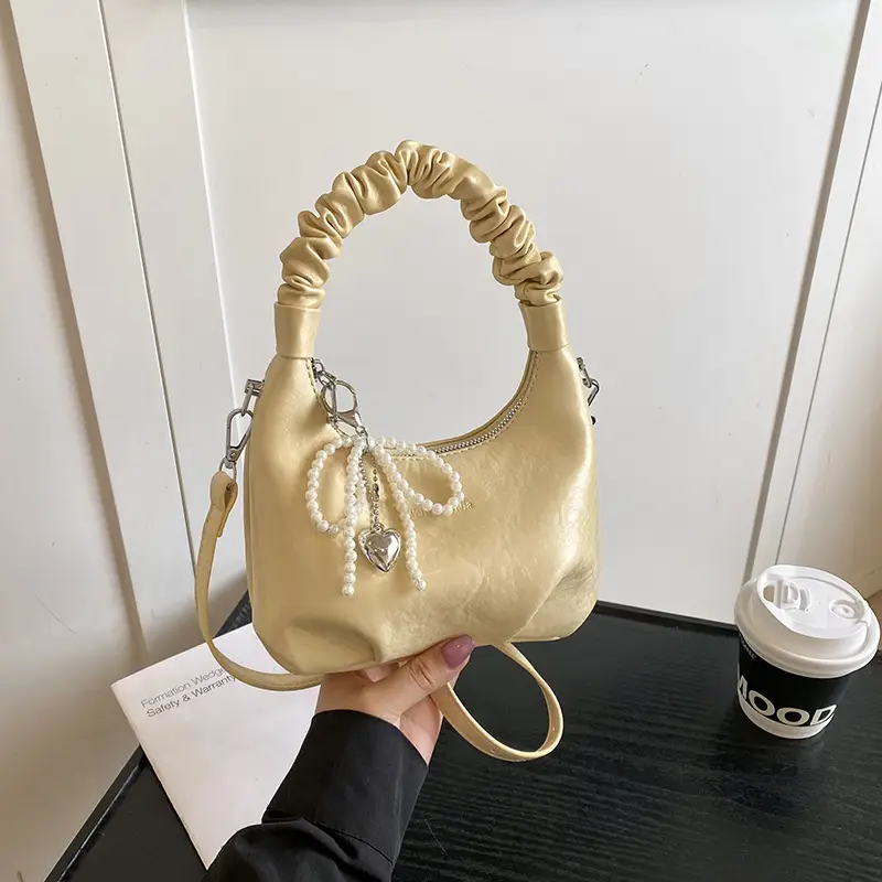 White Elastic Handle Shoulder Bag 2026 New Model - Image 2