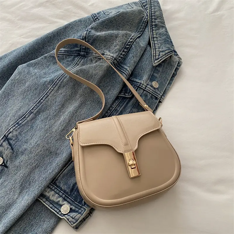 White Saddle Crossbody Bag for Women Spring Summer - Image 2