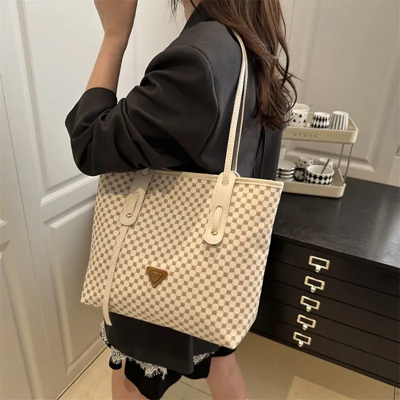 Women's Checkered Pattern Large Tote Bag Brown Leather - Image 5