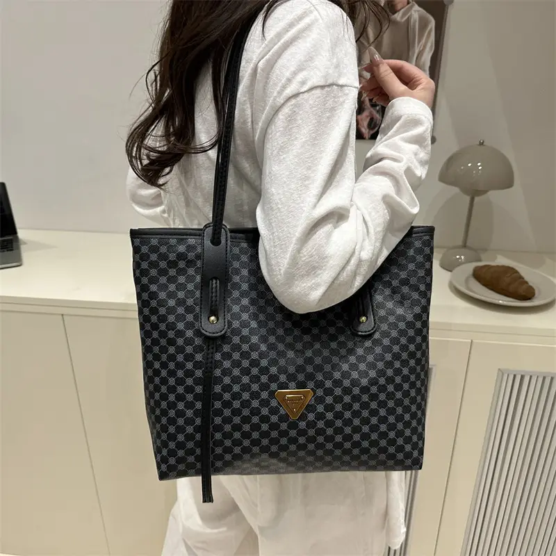 Women's Checkered Pattern Large Tote Bag Brown Leather - Image 6