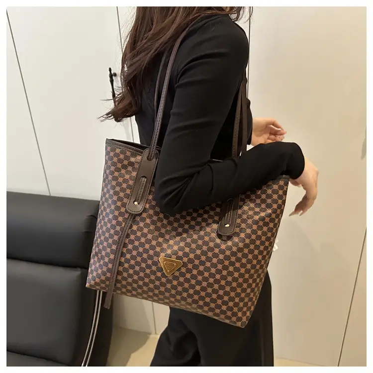 Women's Checkered Pattern Large Tote Bag Brown Leather — feature 21