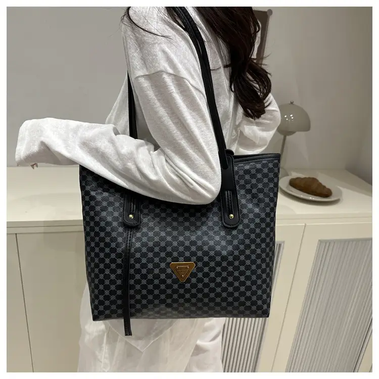 Women's Checkered Pattern Large Tote Bag Brown Leather — feature 26
