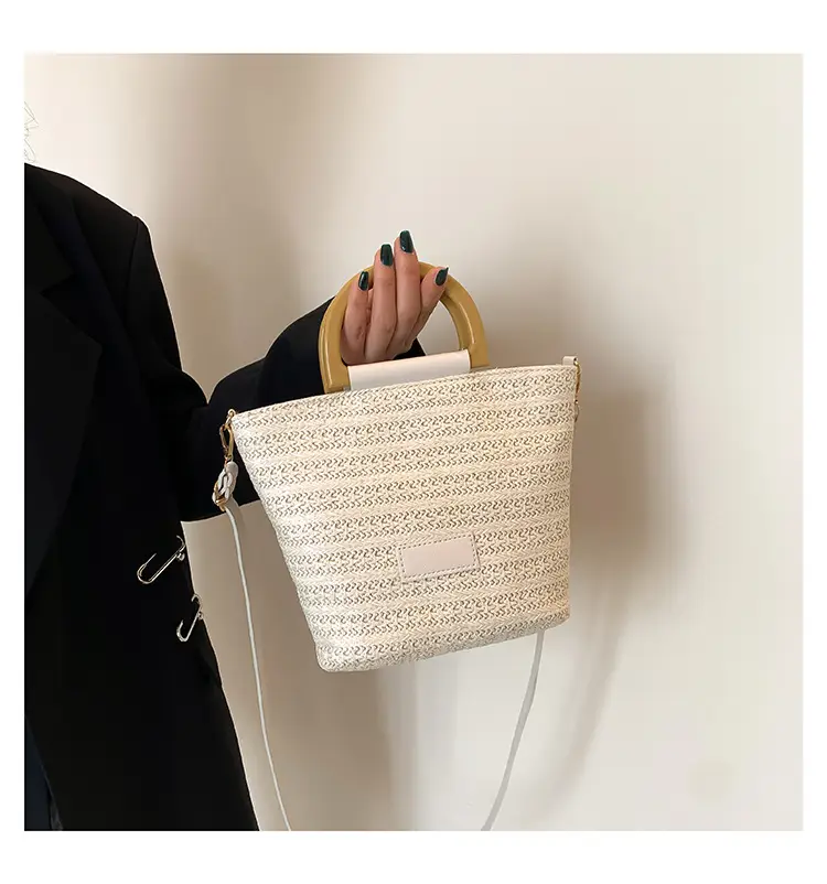 Women's New Woven Shoulder Bag Green Gold Handle — feature 22