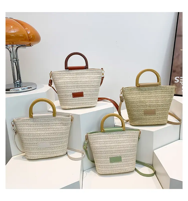 Women's New Woven Shoulder Bag Green Gold Handle — feature 23