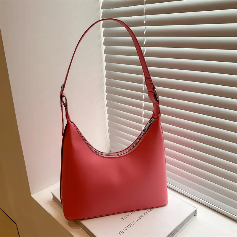 White Korean Ins Shoulder Bag for Women 2025 - Image 9