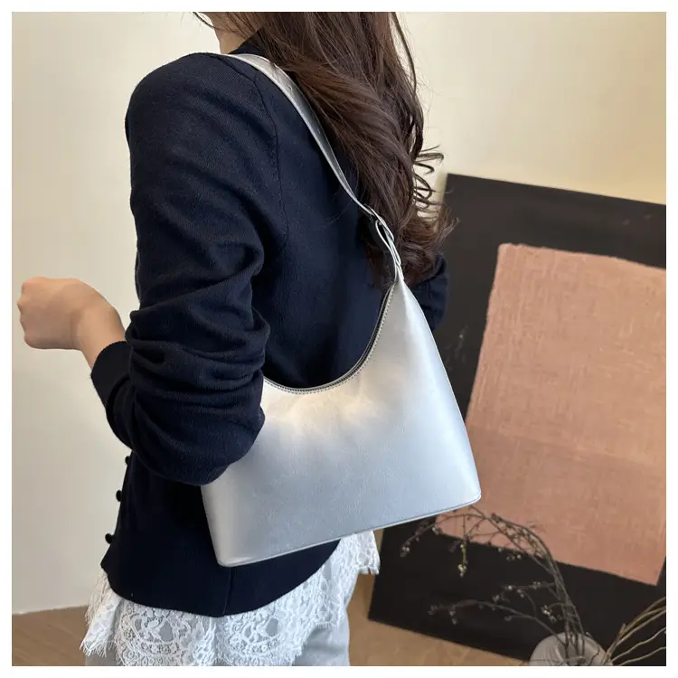 White Korean Ins Shoulder Bag for Women 2025 — feature 16