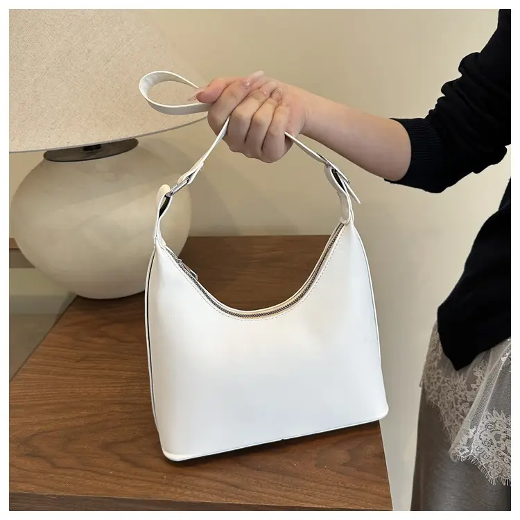 White Korean Ins Shoulder Bag for Women 2025 — feature 20