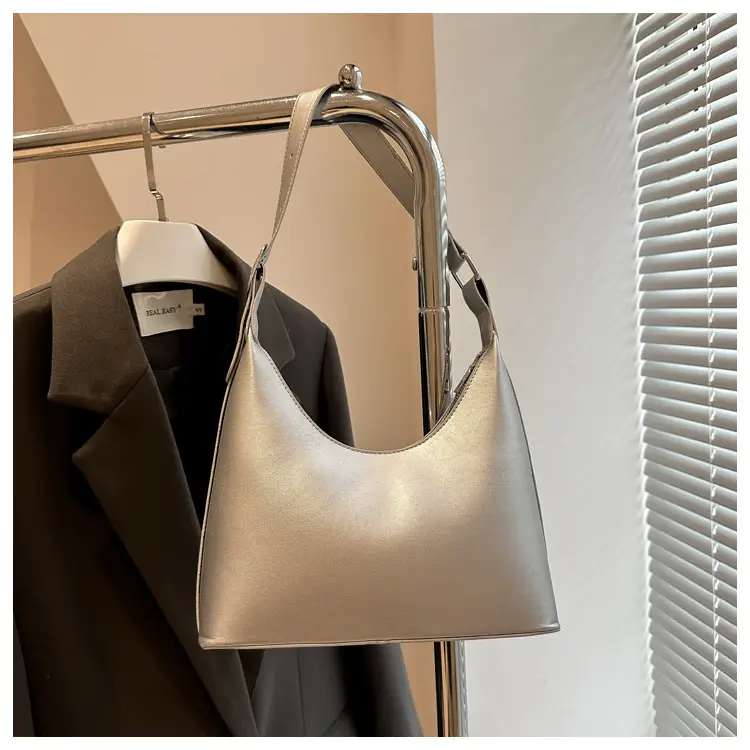 White Korean Ins Shoulder Bag for Women 2025 — feature 23