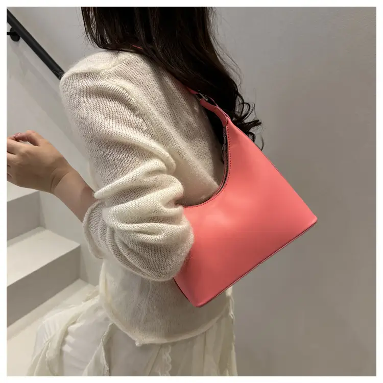 White Korean Ins Shoulder Bag for Women 2025 — feature 9