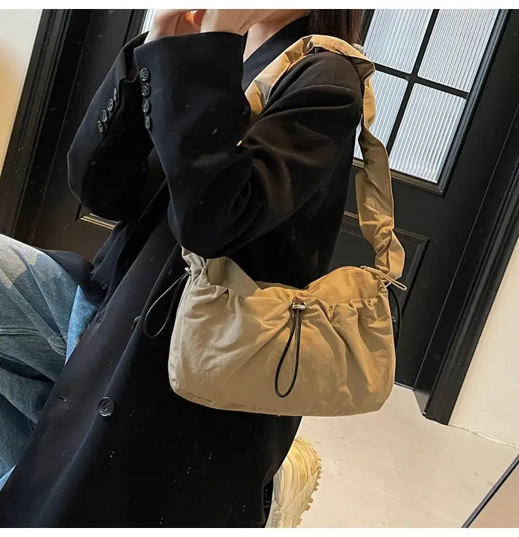 Factory Korean Drawstring Pleated Cloud Bag 2025 — feature 20
