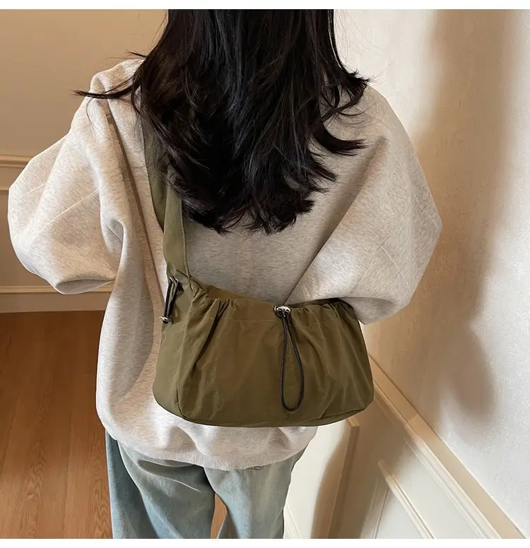 Factory Korean Drawstring Pleated Cloud Bag 2025 — feature 23