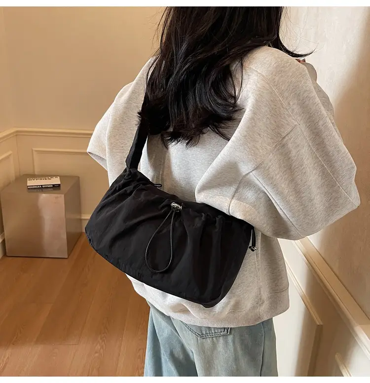 Factory Korean Drawstring Pleated Cloud Bag 2025 — feature 28