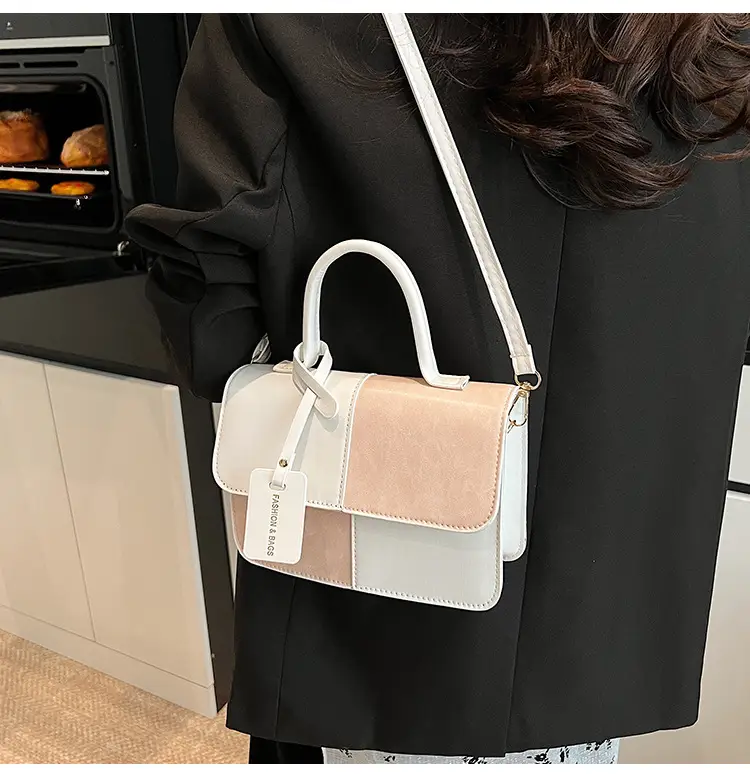Women's Korean Style Contrast Color Shoulder Bag — feature 8