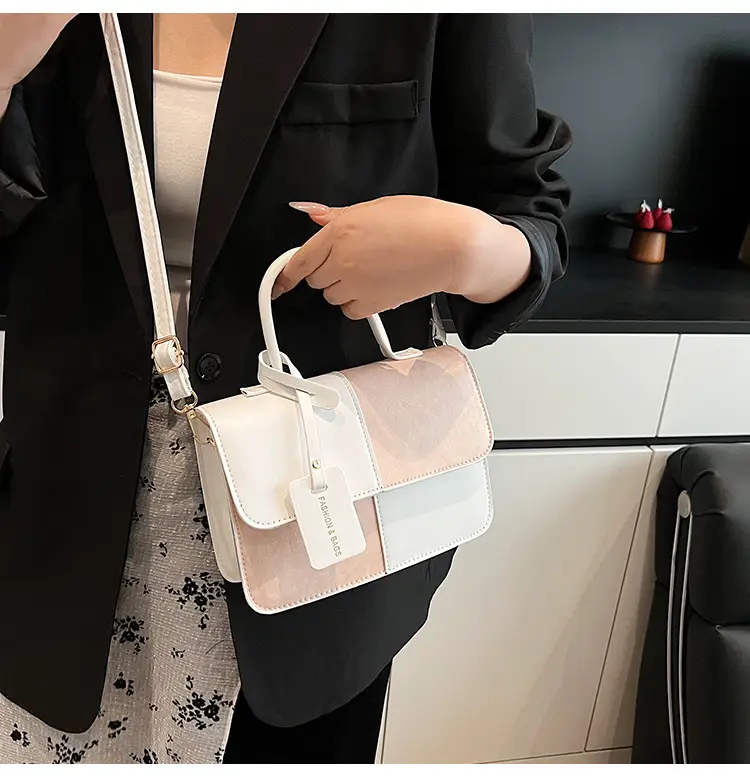 Women's Korean Style Contrast Color Shoulder Bag — feature 9