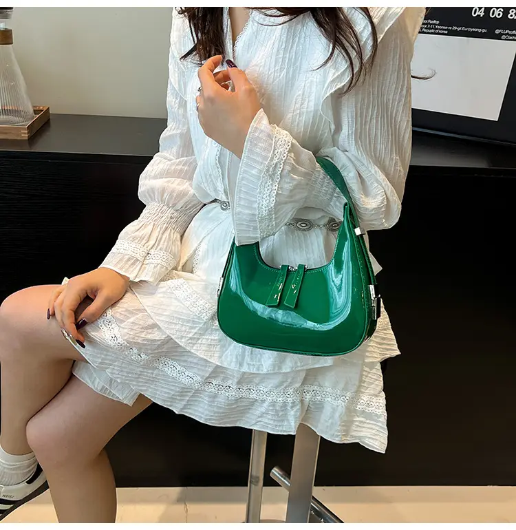 2026 Women Patent Leather Shoulder Bag Maroon — feature 18