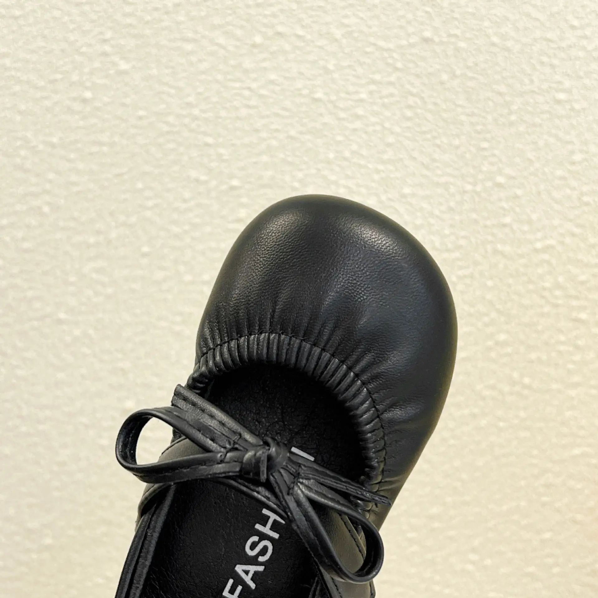 Baby Shoes One Year Old Leather Toddler Soft Sole — feature 9