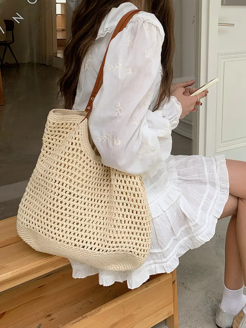 New Hollow Mesh Shoulder Bag for Beach Travel — feature 11