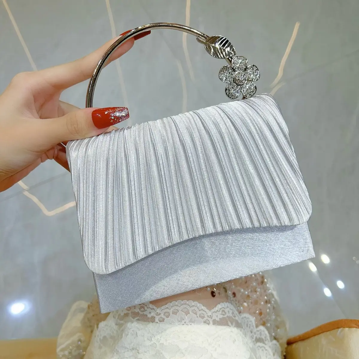 New Crossbody Luxury Clutch Bag with Pearl Handle - Image 3