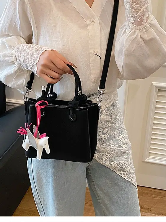 Women Crossbody Bag Rabbit Design Beige 2026 - Image 7