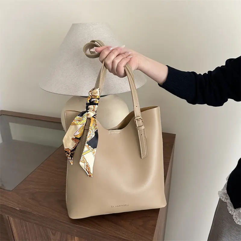 Brown Leather Shoulder Bag for Women Large Capacity - Image 6