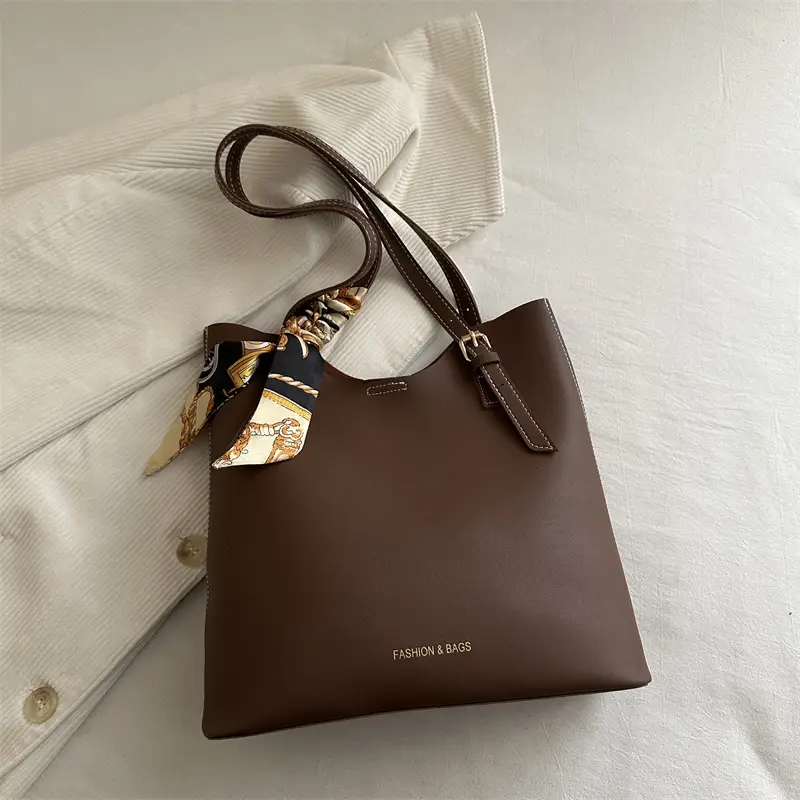 Brown Leather Shoulder Bag for Women Large Capacity - Image 3