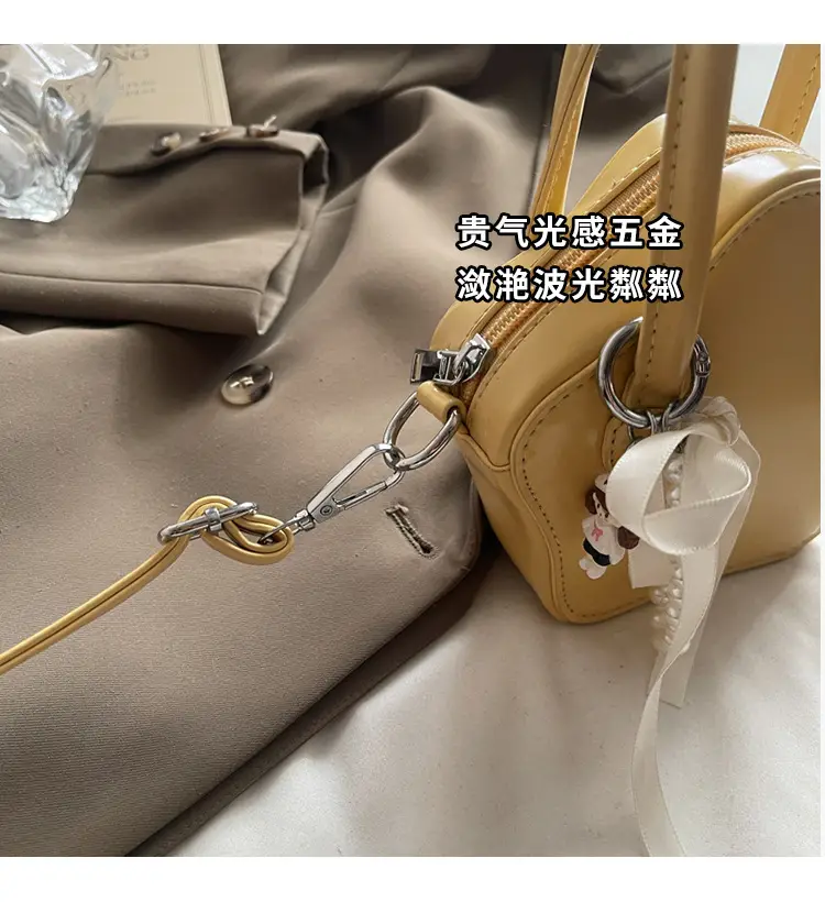 Cute Pearl-Decorated Mini Crossbody Bag for Women — feature 4