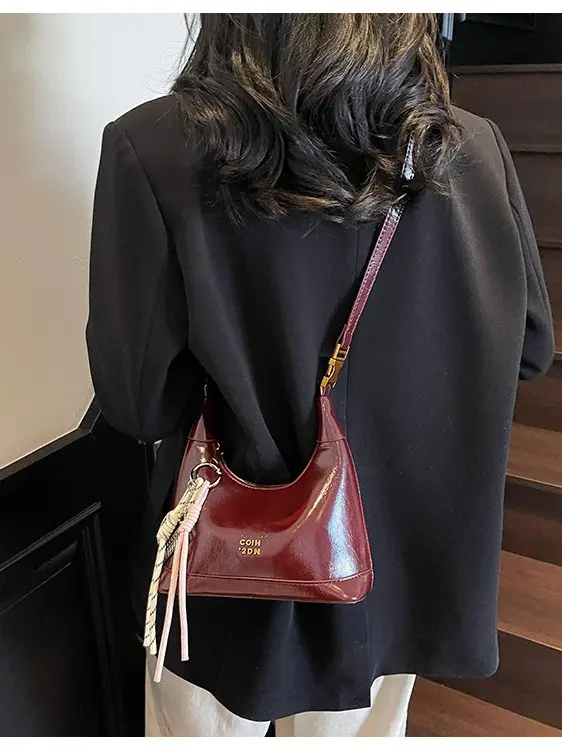 Women Crossbody Bag Brown Leather with Tassel Decor 2026 - Image 6