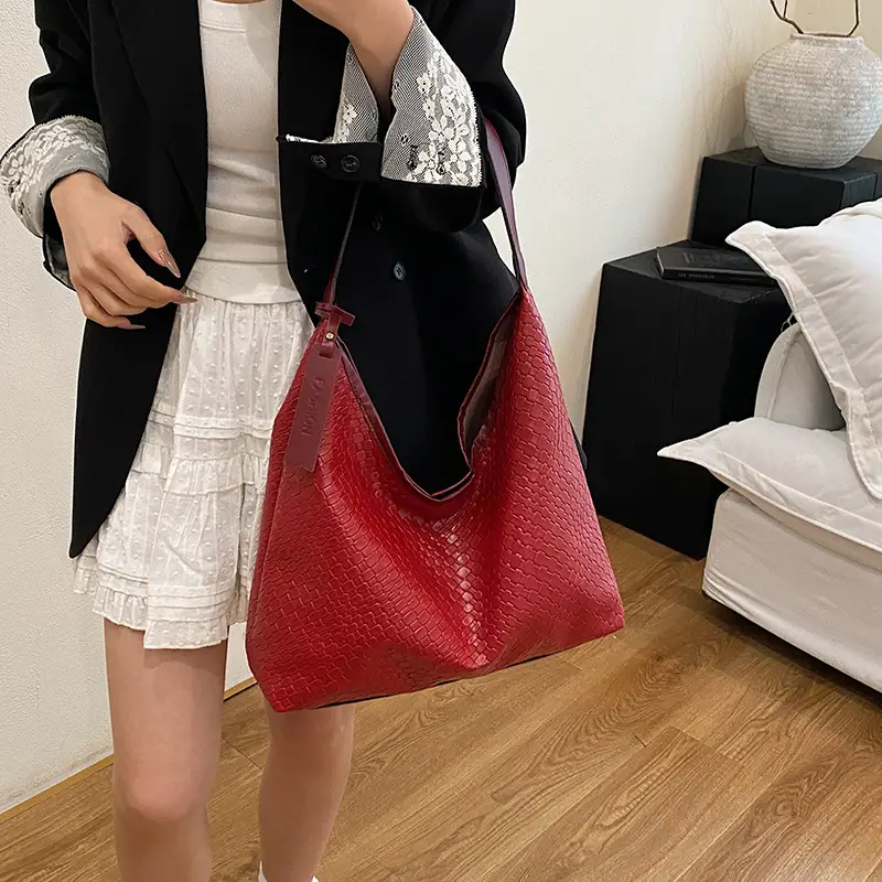 White Woven Large Shoulder Bag for Women 2025 - Image 7