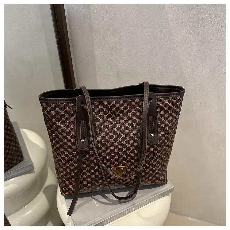 2025 Spring Tote Bag Large Capacity Portable Stylish Underarm Shoulder Bag — feature 20